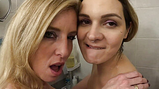 Make You Seduct and Licking. Big Boobs Porn Video