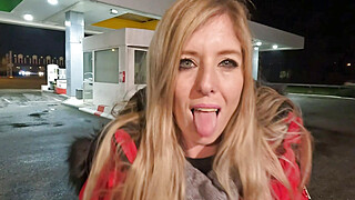 Street Blowjob And Blonde Swallows Fetish Big Boobs Porn Video