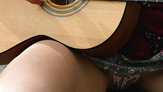 Naked blonde musician hitting the road Big Boobs Porn Video