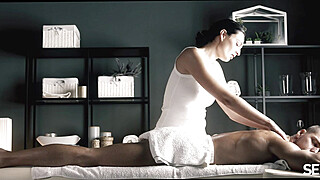 Lee Anne - Trick Or the Treat Cunnilingus Big Boobs Porn Video