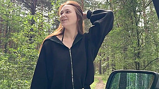 Помог рыжей спортсменке в лесу Big Boobs Porn Video