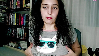 sucking and showing the pussy Big Boobs Porn Video