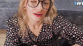 My psychologist went crazy and gave me sex therapy. Big Boobs Porn Video