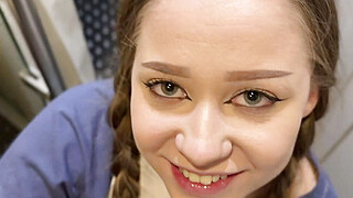 Helped Montanasvibe carry her things on the train, then fucked her in the toilet Big Boobs Porn Video