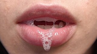 Spit Solo Big Boobs Porn Video