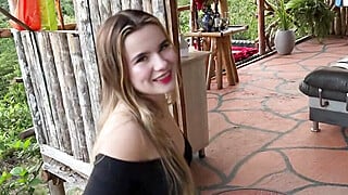 "Eres el amigo de mi novio y aunque esté enojada con él, no haremos... Big Boobs Porn Video