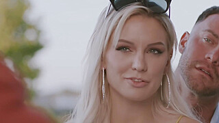 Gravity Wolf Big Boobs Porn Video