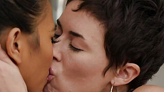 Lesbian fingering big tits ex girlfriend Porn Video