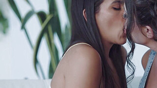 I caught my slut babysitter touching her self Big Boobs Porn Video