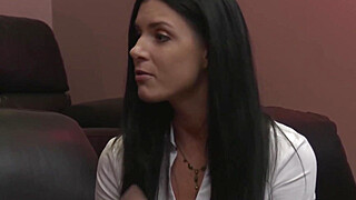 Petite brunette satisfying her new lesbian sugarmommy Porn Video