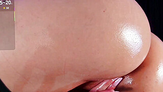 Blonde Babe Toys Pussy Live , episod Big Boobs Porn Video
